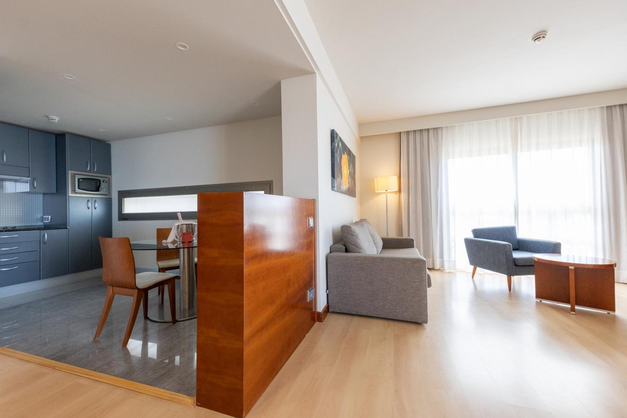 Eurostars Salinas 4*